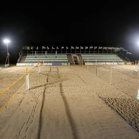 לינה וארוחת בוקר Arena *