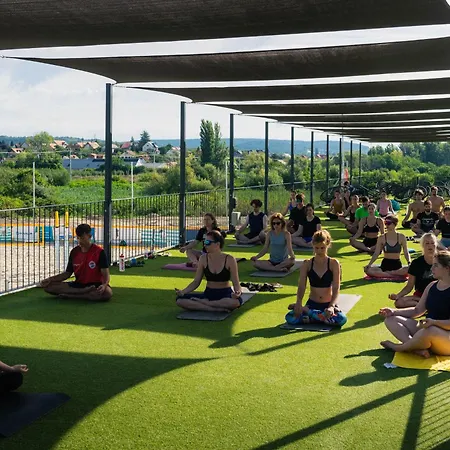 Arena לינה וארוחת בוקר