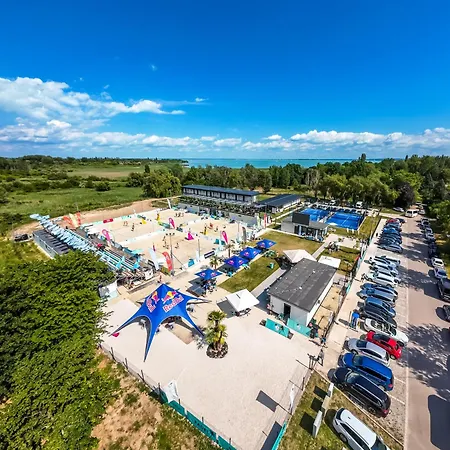 Arena Nocleg ze śniadaniem